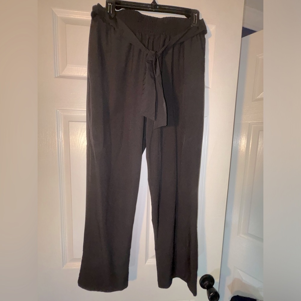Tahari Black Trouser Size Medium